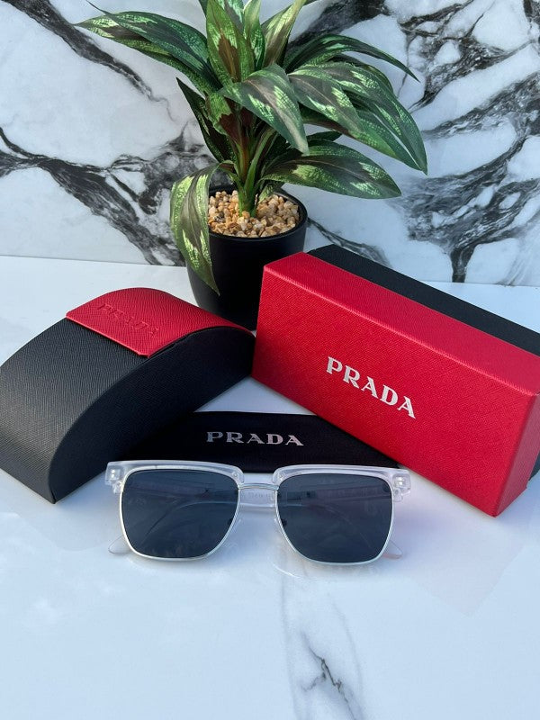 Prada_club_whiteblack