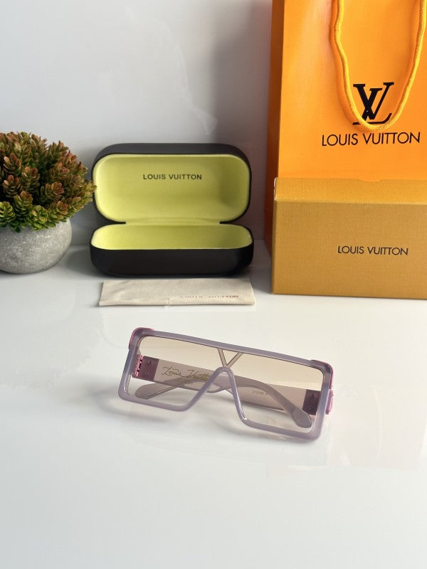 Louis Vuitton 1258 Pink