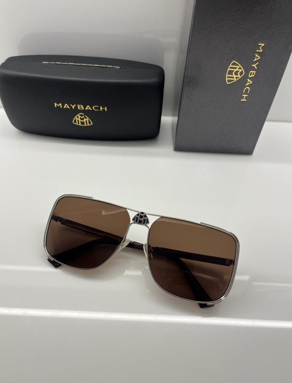 Maybach logo grand silver brown_122