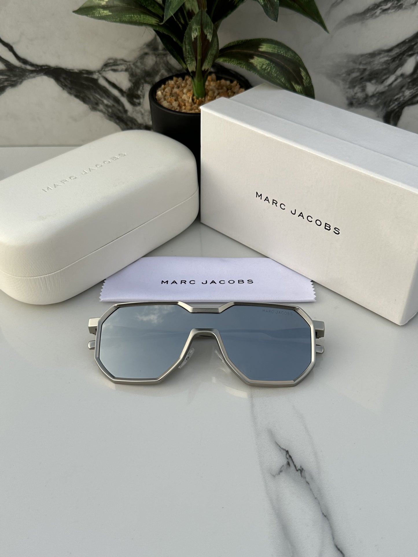 Marc jacobs 98145 full silver