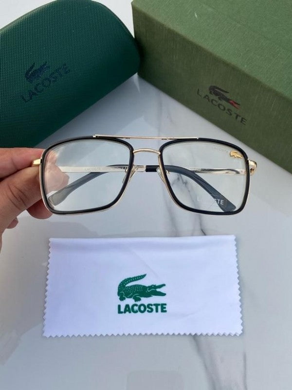 Lacoste_gold_plano