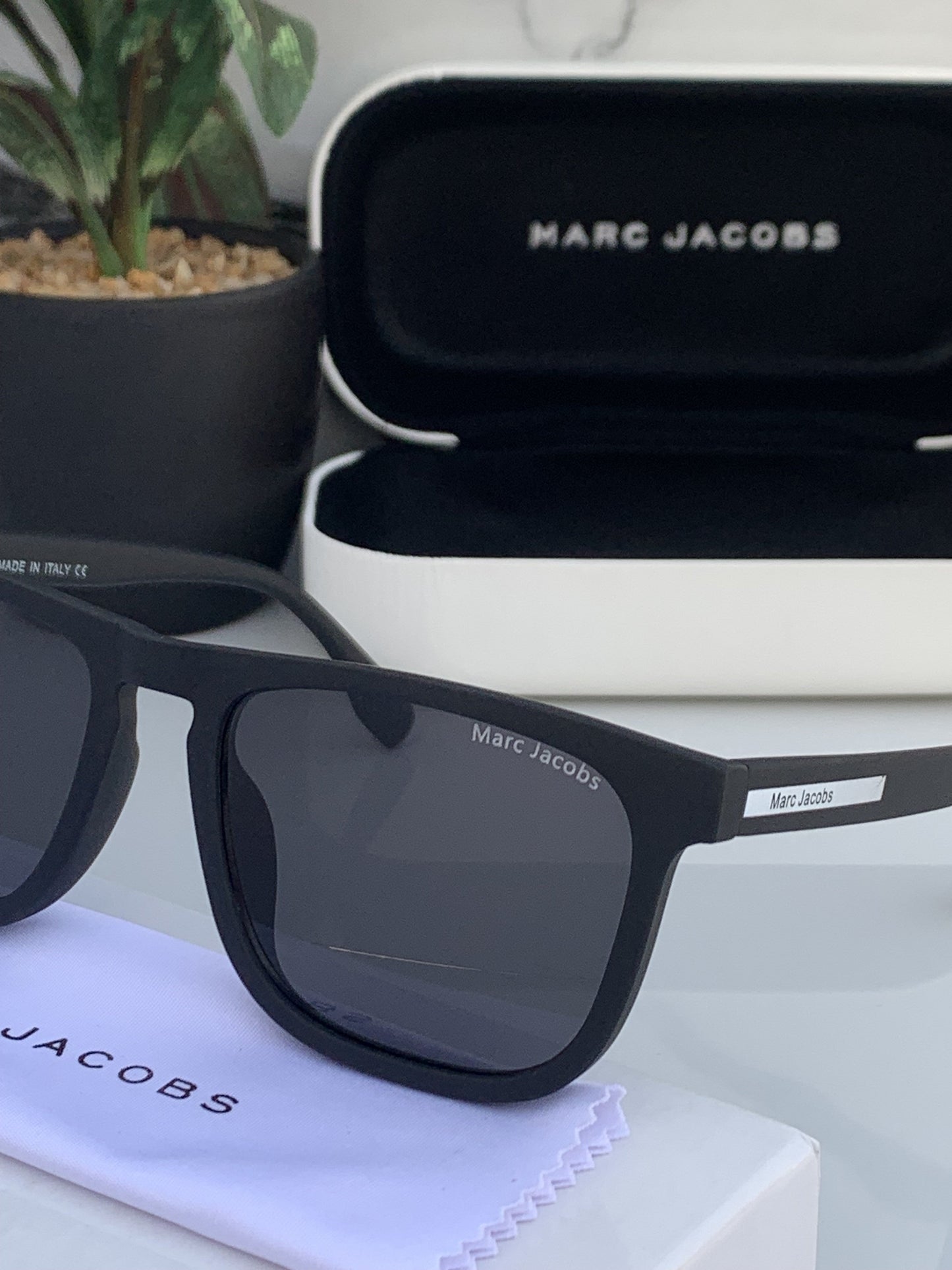 Marc jacobs 58703 full black