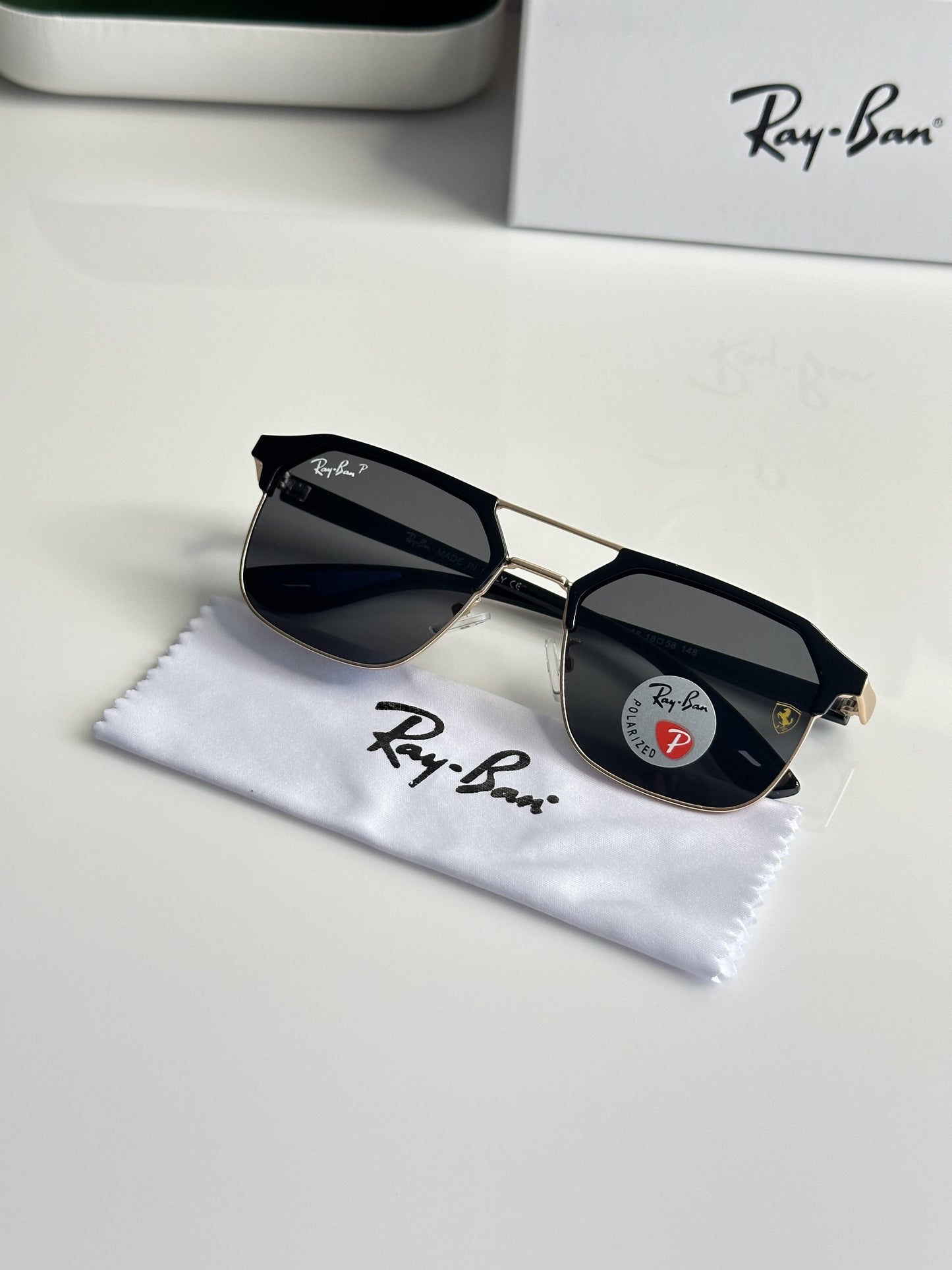 Rayban 04 Gold Black