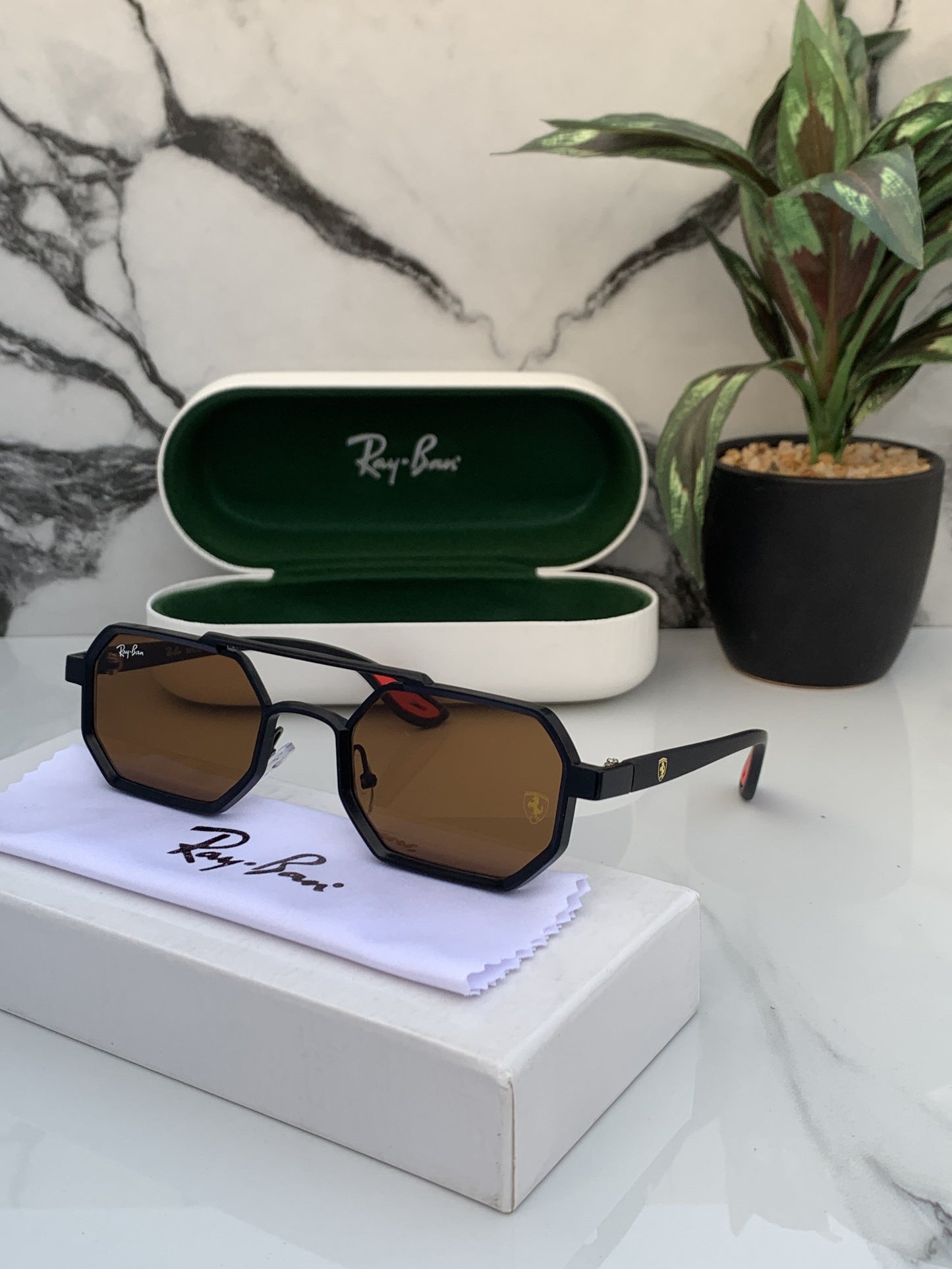 Rayban 05 black brown