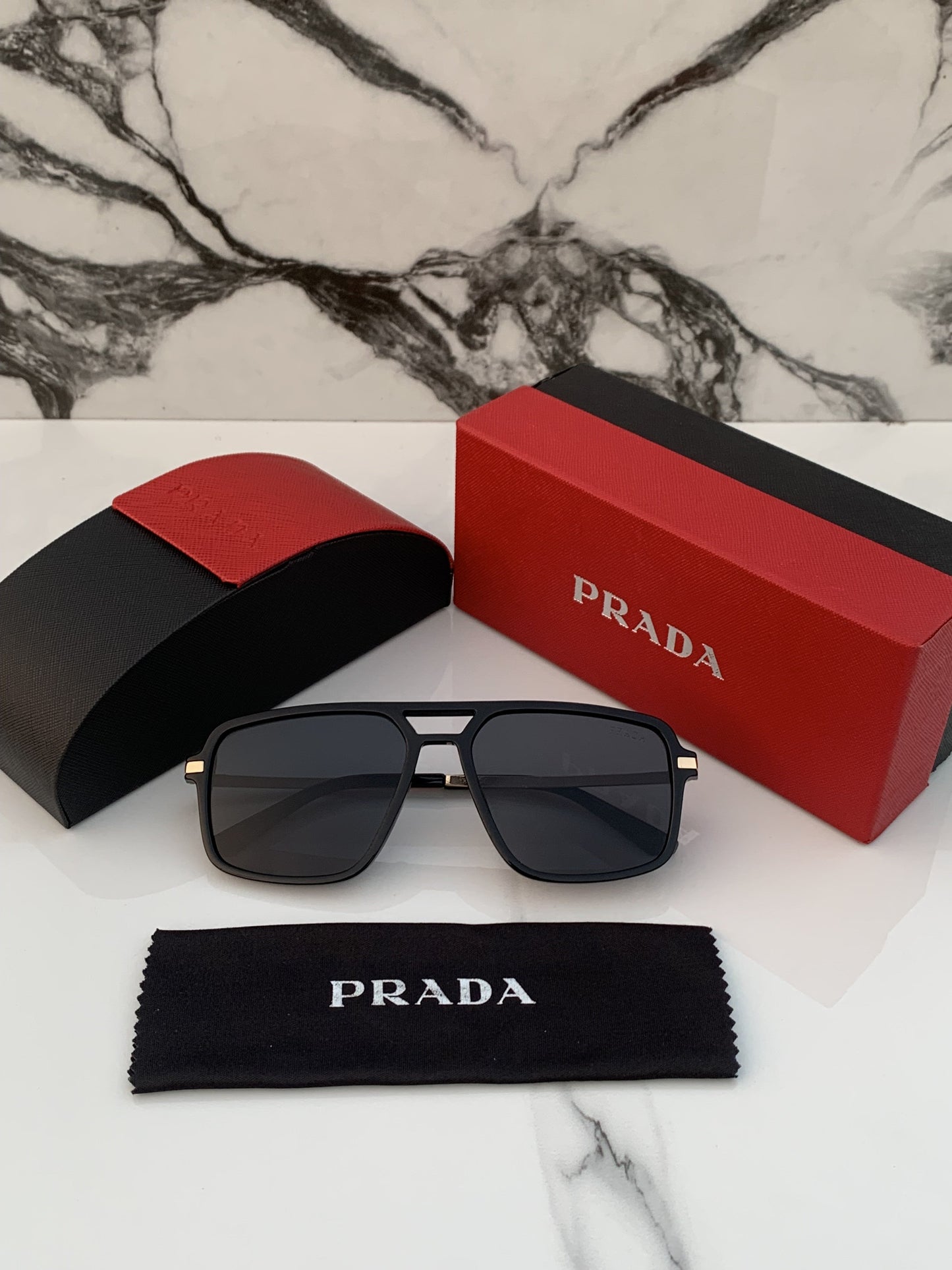 Prada_70_black