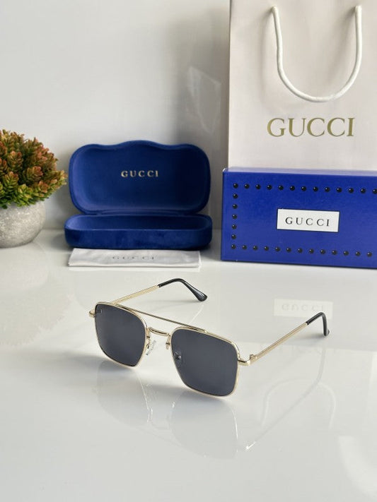 GUCCI 8881 gold black