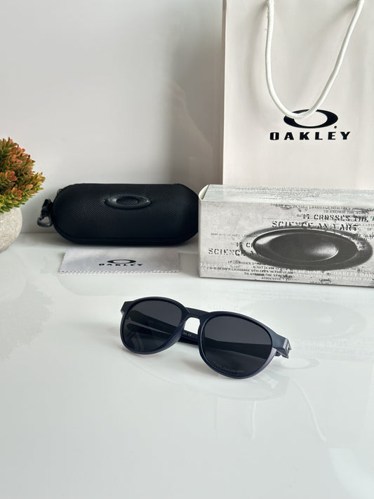 Oakley 9126 Blue Black