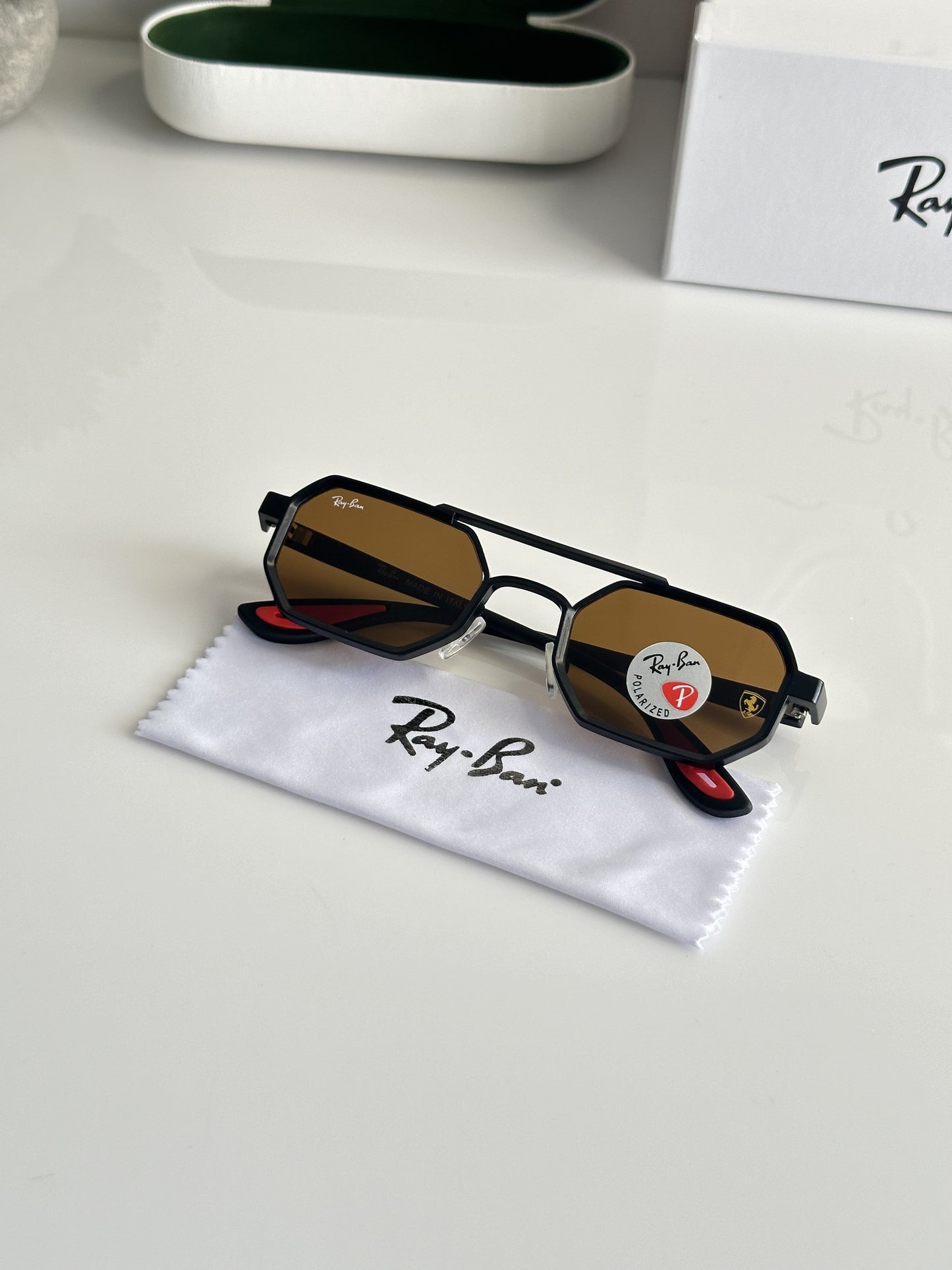 Rayban 05 Hexagon Black Brown