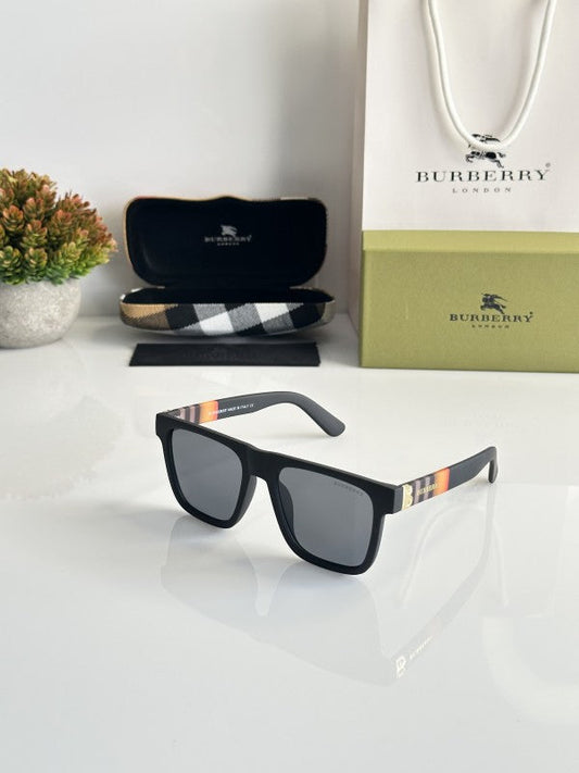 Burberry_4368_Black