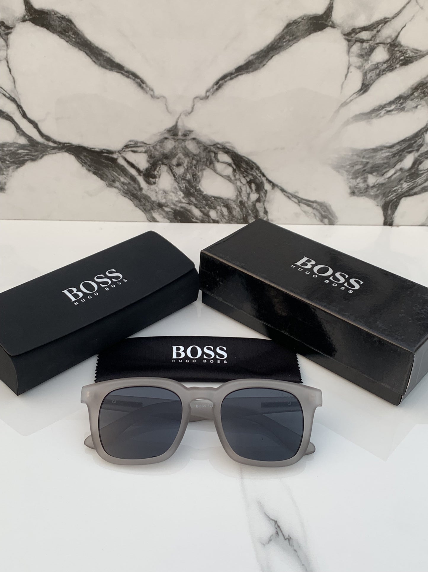 Hugo_boss_1287_mattgrey