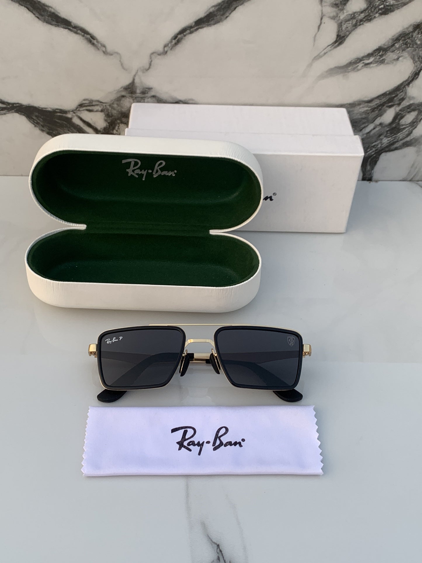 Rayban 3601 gold black